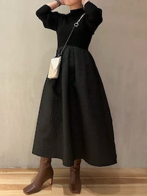 ELENDEEK（エレンディーク）の「タックボリュームF&Fワンピース