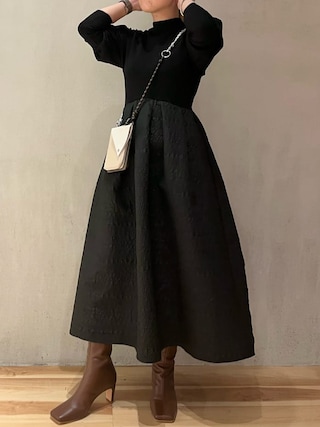 ELENDEEK（エレンディーク）の「タックボリュームF&Fワンピース