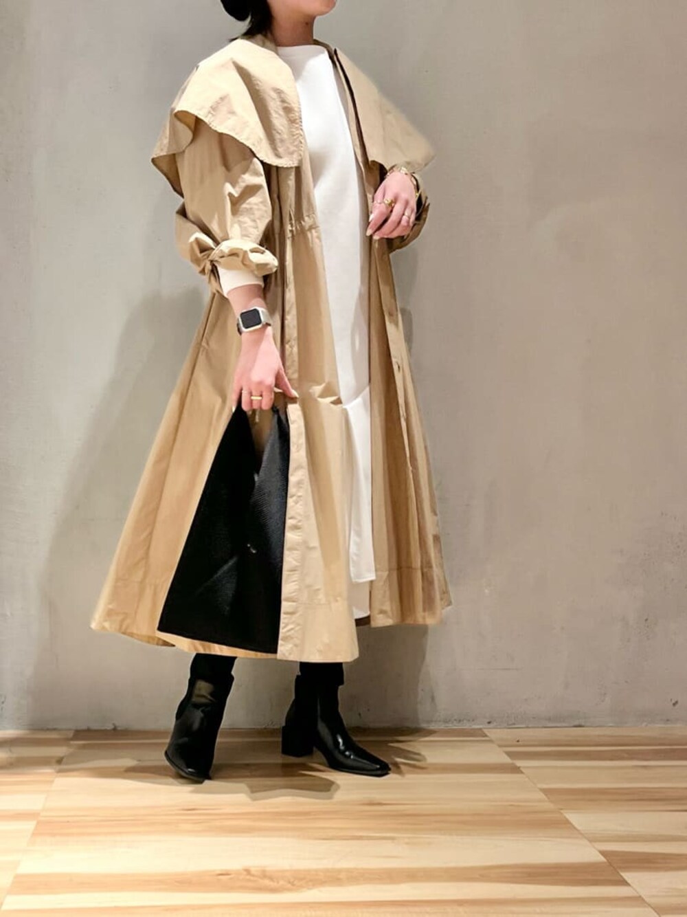 ELENDEEK（エレンディーク）の「マテリアルミックスフレアヘム  