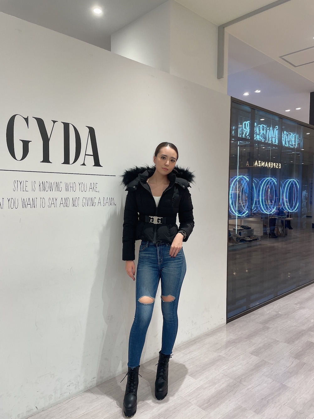 2023.11.12 UP｜ジェイダ（GYDA）、rina、23563260｜RUNWAY