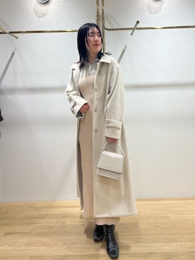 「LAGUNAMOON（ラグナムーン）のアイテム（ステンカラーコート）」を使った、RUNA ONISHIさん（レディース・163cm）の冬コーディネート