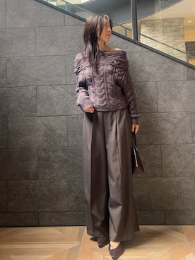 「アイテム（パンプス）」を使った、RUNA ONISHIさん（レディース・163cm）の秋コーディネート