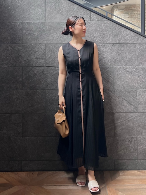 セール】バイカラーパイピングワンピース 夏服（ワンピース
