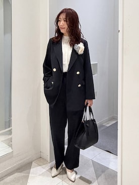 「アイテム（ブローチ/コサージュ）」を使った、★しーちゃん★さん（レディース・156cm・40代）の冬コーディネート