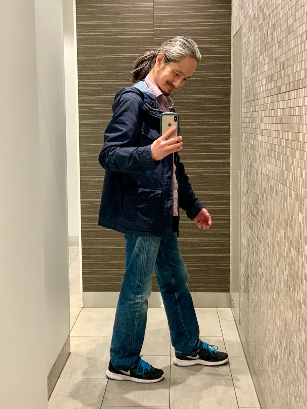 「Banana Republicのアイテム（シャツ/ブラウス、その他）」を使った、健弘(U)さん（メンズ・169cm）の春コーディネートの1枚目の写真