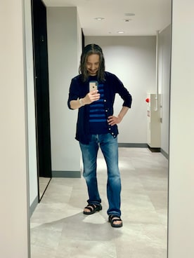 「アイテム（カーディガン/ボレロ）」を使った、健弘(U)さん（メンズ・169cm）の秋コーディネート