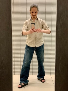 「アイテム（サンダル）」を使った、健弘(U)さん（メンズ・169cm）の秋コーディネート