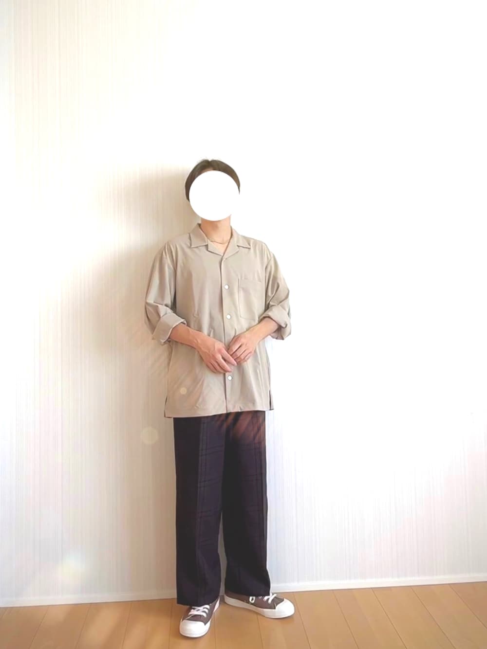 「ootd、SBG、GU、無印良品、低身長コーデ、淡色コーデ」｜「GUのバギースラックス(チェック) DARK BROWN Mサイズ（スラックス、ブラウン系）」を使った、Hayatoさん（メンズ・166cm）の夏コーディネートの1枚目の写真