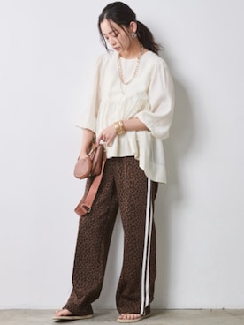 「CHIC STYLE（シックスタイル）のアイテム（パンツ）」を使った、ZOZO_SMILELAND_STAFFさん（レディース・163cm）の春コーディネート