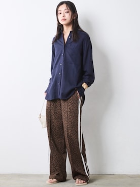 「CHIC STYLE（シックスタイル）のアイテム（パンツ）」を使った、ZOZO_SMILELAND_STAFFさん（レディース・163cm）の春コーディネート