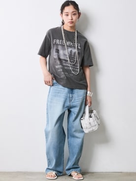 「CHIC STYLE（シックスタイル）のアイテム（パンツ）」を使った、ZOZO_SMILELAND_STAFFさん（レディース・163cm）の春コーディネート