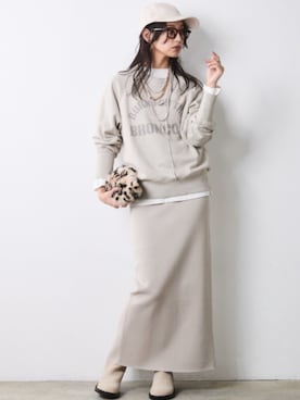「CHIC STYLE（シックスタイル）のロゴプリントロングスリーブTシャツ＜大きいサイズ有＞シックスタイル（Tシャツ/カットソー、ホワイト系）」を使った、ZOZO_SMILELAND_STAFFさん（レディース・163cm）の秋コーディネート