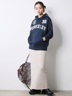 「CHIC STYLE（シックスタイル）のニットマキシタイトスカート＜大きいサイズ有＞シックスタイル（スカート、ホワイト系）」を使った、ZOZO_SMILELAND_STAFFさん（レディース・163cm）の秋コーディネート