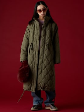 「GEVS.（ジェイヴィス）のアイテム（ダウンジャケット/コート）」を使った、ZOZO_SMILELAND_STAFFさん（レディース・163cm）の秋コーディネート