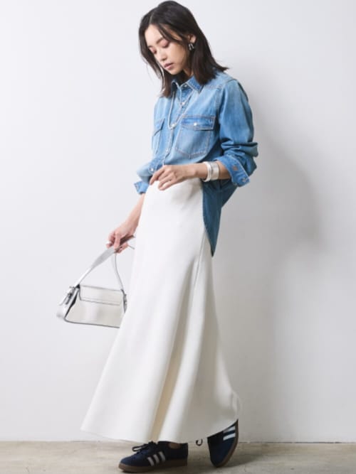 綿100％ライトオンスデニムリボンタイ付シャツ ＜大きいサイズ有