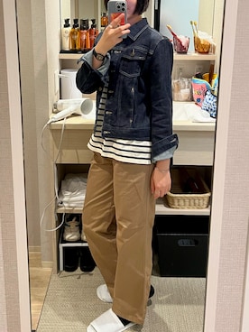 「アイテム（デニムジャケット）」を使った、チャリティーさん（レディース・165cm）の夏コーディネート