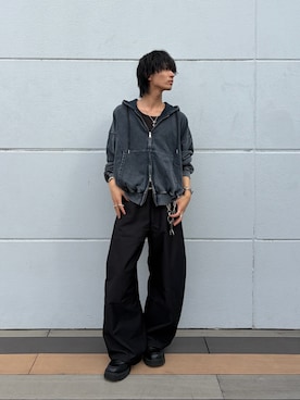 「Lui's（ルイス）のアシッドウォッシュジップパーカー（パーカー、ブラック系）」を使った、koki.w_68さん（メンズ・175cm）の秋コーディネート