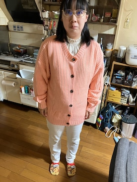 「アイテム（カーディガン/ボレロ、ピンク系）」を使った、コナン&すみっこぐらし推しさん（レディース・151cm）の秋コーディネート