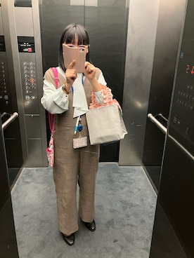 「アイテム（ビジネスシャツ）」を使った、コナン&すみっこぐらし推しさん（レディース・151cm）の秋コーディネート