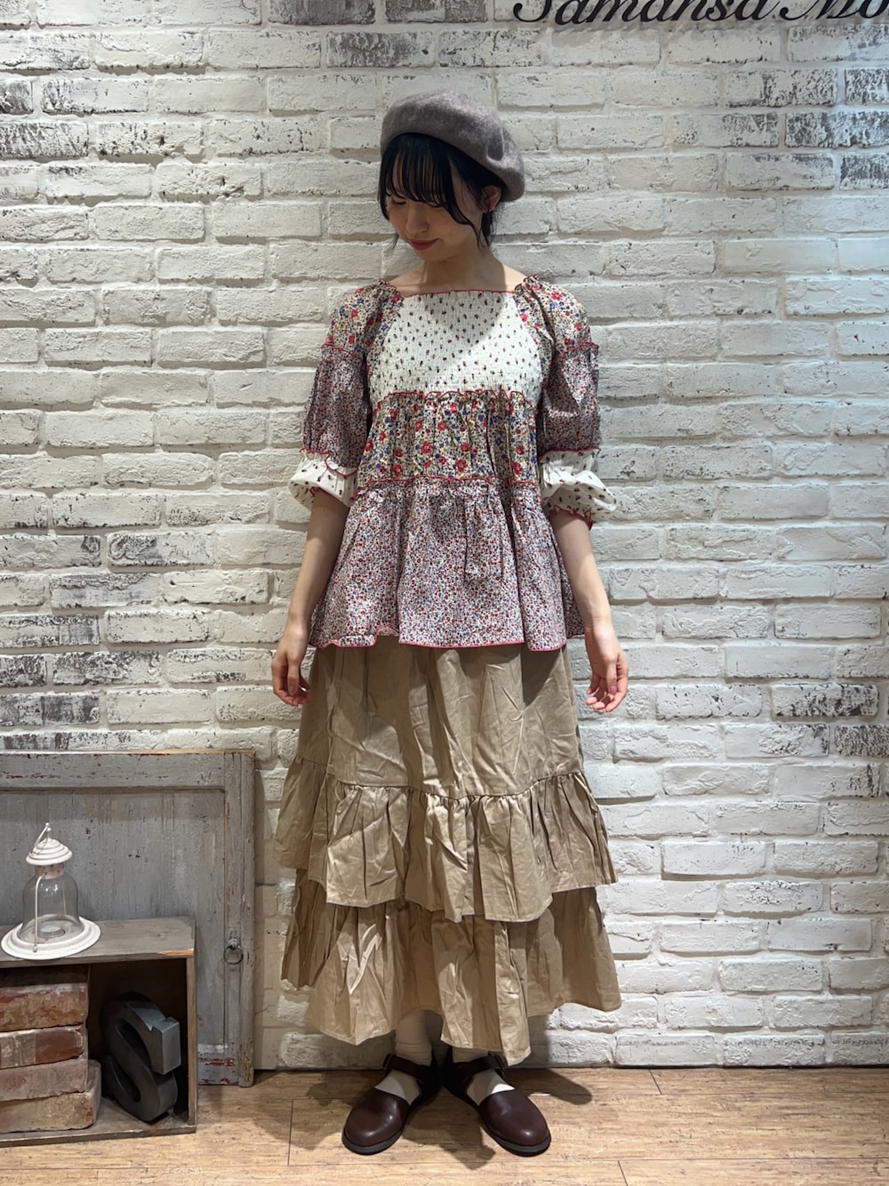 「Samansa Mos2のバスクベレー帽（ハット、ブラウン系）」を使った、りんごさん（レディース・167cm）の秋コーディネートの1枚目の写真