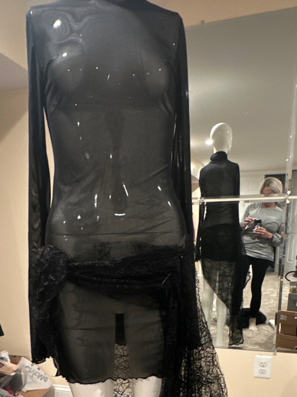 「Valenncii Ventoraのアイテム（ドレス、ブラック系）」を使った、valennciiさん（レディース・163cm）の春コーディネートの1枚目の写真