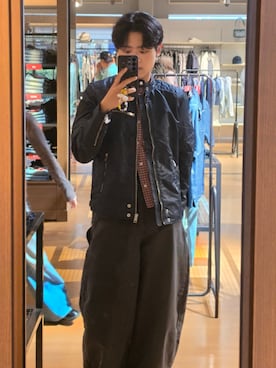 「DIESEL（ディーゼル）のアイテム（ジャケット/アウター）」を使った、りゅうじさん（メンズ・180cm）の春コーディネート