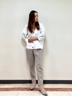 「アイテム（パンプス、グレー系）」を使った、JUNNA さん（レディース・148cm）の秋コーディネート