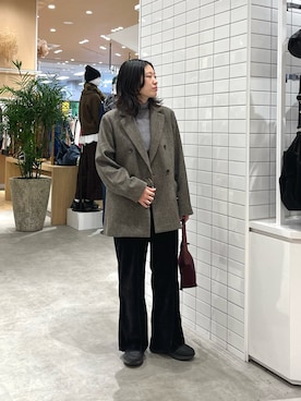 「アイテム（テーラードジャケット）」を使った、Natsukiさん（レディース・156cm）の冬コーディネート