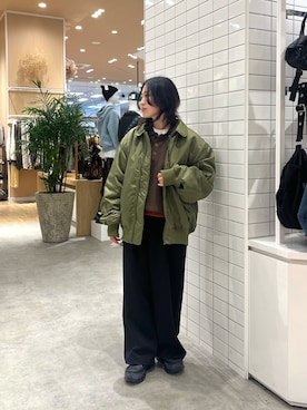 「アイテム（MA-1）」を使った、Natsukiさん（骨格ウェーブ・レディース・156cm）の冬コーディネート