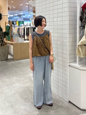 「CIAOPANIC TYPY（チャオパニックティピー）の【willow】サッカーバルーンキャミブラウス（Tシャツ/カットソー、ブラウン系）」を使った、Natsukiさん（レディース・156cm）の春コーディネート