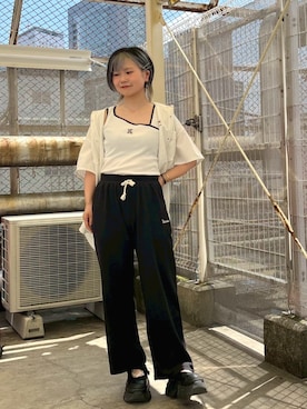 「DISCUS（ディスカス）のアイテム」を使った、NICOLE CLUB staffさん（レディース・156cm）の夏コーディネート