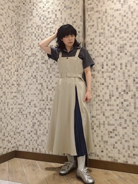 「アイテム（ジャンパースカート）」を使った、NICOLE CLUB staffさん（レディース・157cm）の夏コーディネート