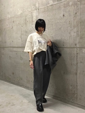 「ゆったりシルエット」｜「アイテム（パンツ）」を使った、NICOLE CLUB staffさん（レディース・150cm）の夏コーディネート