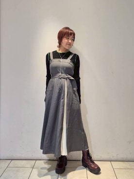 「アイテム（ジャンパースカート）」を使った、NICOLE CLUB staffさん（レディース・156cm）の秋コーディネート