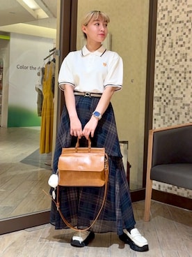 「アイテム（バッグ）」を使った、NICOLE CLUB staffさん（レディース・150cm）の夏コーディネート
