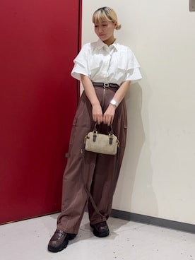 「キレイめコーデ」｜「アイテム（ハンドバッグ）」を使った、NICOLE CLUB staffさん（レディース・150cm）の秋コーディネート
