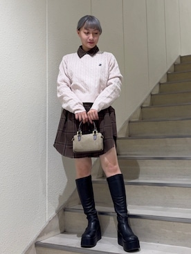 「ピンクニット」｜NICOLE CLUB staffさん（レディース・150cm）の秋コーディネート