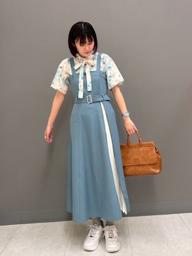 「アイテム（ジャンパースカート）」を使った、NICOLE CLUB staffさん（レディース・160cm）の夏コーディネート