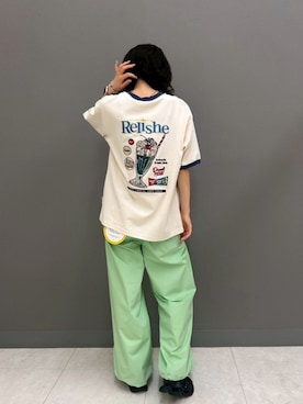 「Dickies（ディッキーズ）のアイテム」を使った、NICOLE CLUB staffさん（レディース・166cm）の夏コーディネート