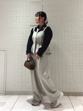 「ビスチェコーデ」｜NICOLE CLUB staffさん（レディース・146cm）の秋コーディネート