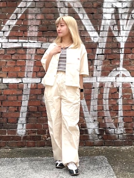 「Dickies（ディッキーズ）のアイテム」を使った、NICOLE CLUB staffさん（レディース・150cm）の夏コーディネート
