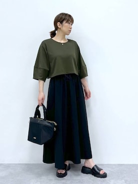 SALOON STAFFさんのコーディネート