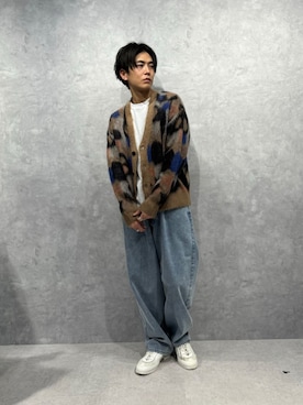 「アイテム（カーディガン/ボレロ、その他）」を使った、daisukeさん（メンズ・169cm）の冬コーディネート