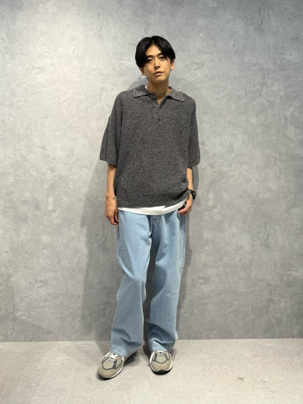 「レイヤードスタイル、オトナカジュアル、シンプルスタイル、シンプルコーデ、メンズコーデ、夏コーデ、シンプル、夏服、ootd」｜「NANO universeの「MC」”TIMELESS WARDROBE" リラックスフィットデニム 252（デニムパンツ、ブルー系）」を使った、ドイダイスケさん（メンズ・169cm）の夏コーディネートの1枚目の写真