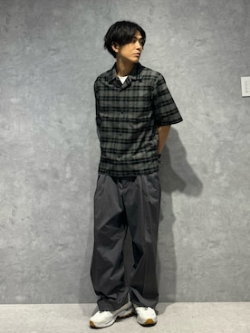「NANO universe（ナノユニバース）のアイテム（スラックス）」を使った、daisukeさん（メンズ・169cm）の夏コーディネート