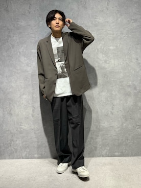 「NANO universe（ナノユニバース）のアイテム（スラックス）」を使った、daisukeさん（メンズ・169cm）の秋コーディネート
