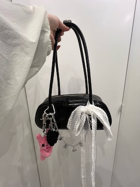 「アイテム（キーホルダー）」を使った、ミユさん（レディース・148cm）の冬コーディネート