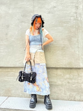 「YOSUKE（ヨースケ）のアイテム」を使った、Desigual心斎橋STAFFさん（レディース・156cm）の秋コーディネート