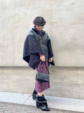 「アイテム（ポンチョ）」を使った、Desigual心斎橋STAFFさん（レディース・160cm）の冬コーディネート