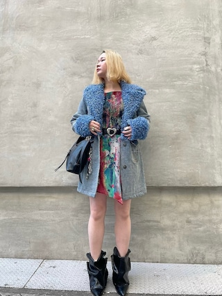 Desigual（デシグアル）の「ファー×デニムワイドラペルハイブリッド